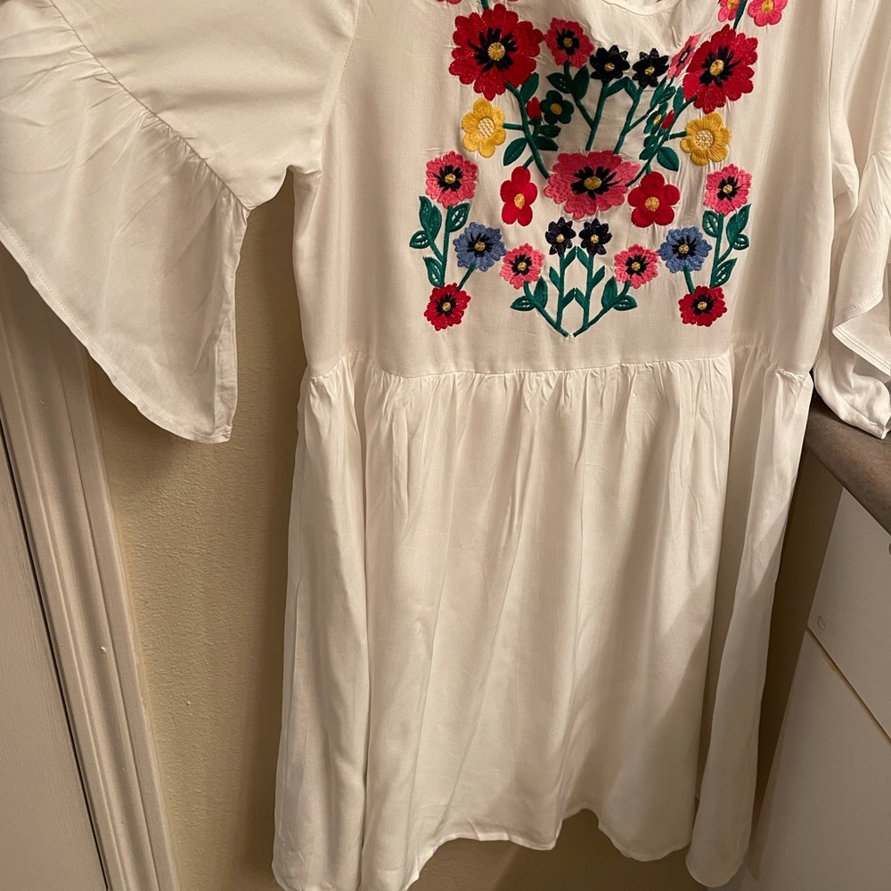 White boho floral beautiful dress